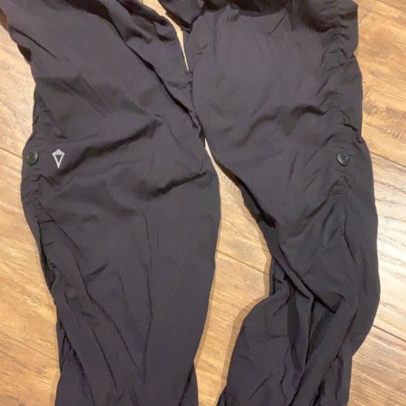 Ivivva studio dance pants - Picture 4 of 13